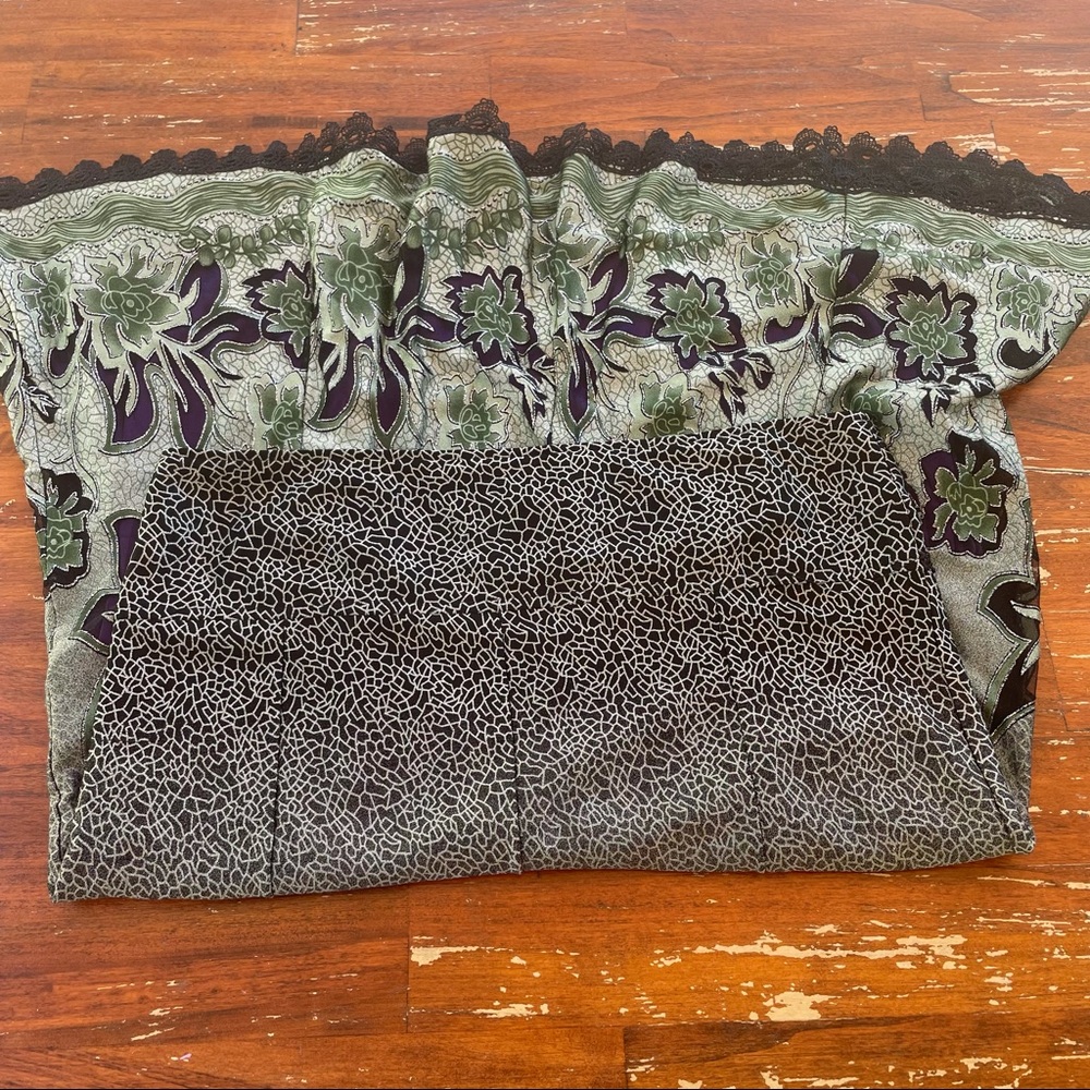 SOLD——ZASHI Floral Lace Long Skirt - Picture 5 of 11